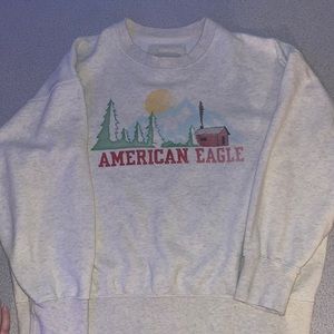 White American Eagle crewneck